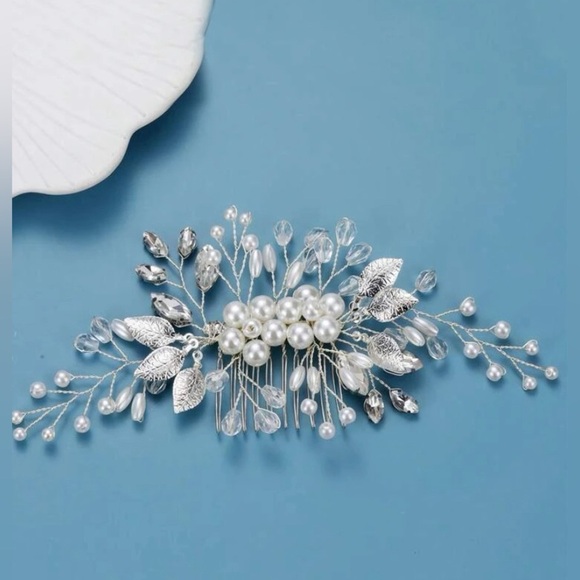 WOMEN LEAF AND FAUX PEARL WEDDING FASHIONABLE BRIDAL HAIR COMB NWOT - Picture 2 of 7